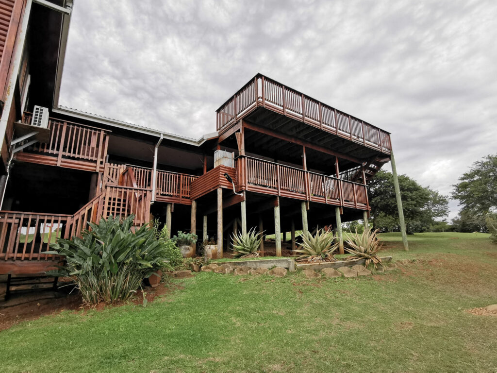timber home in nature reserve, thornhill, near jeffreys bay 004